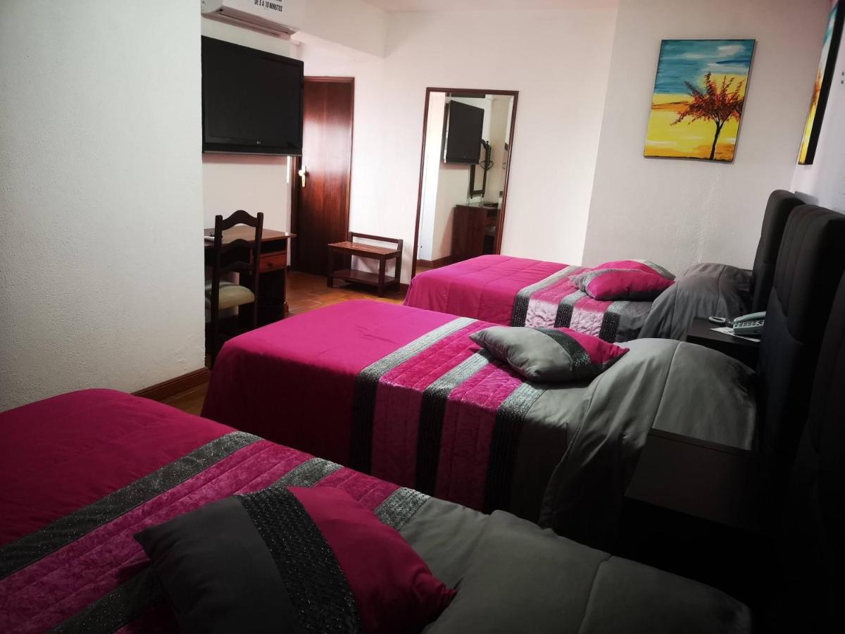 4 Estacoes Hotel 2*