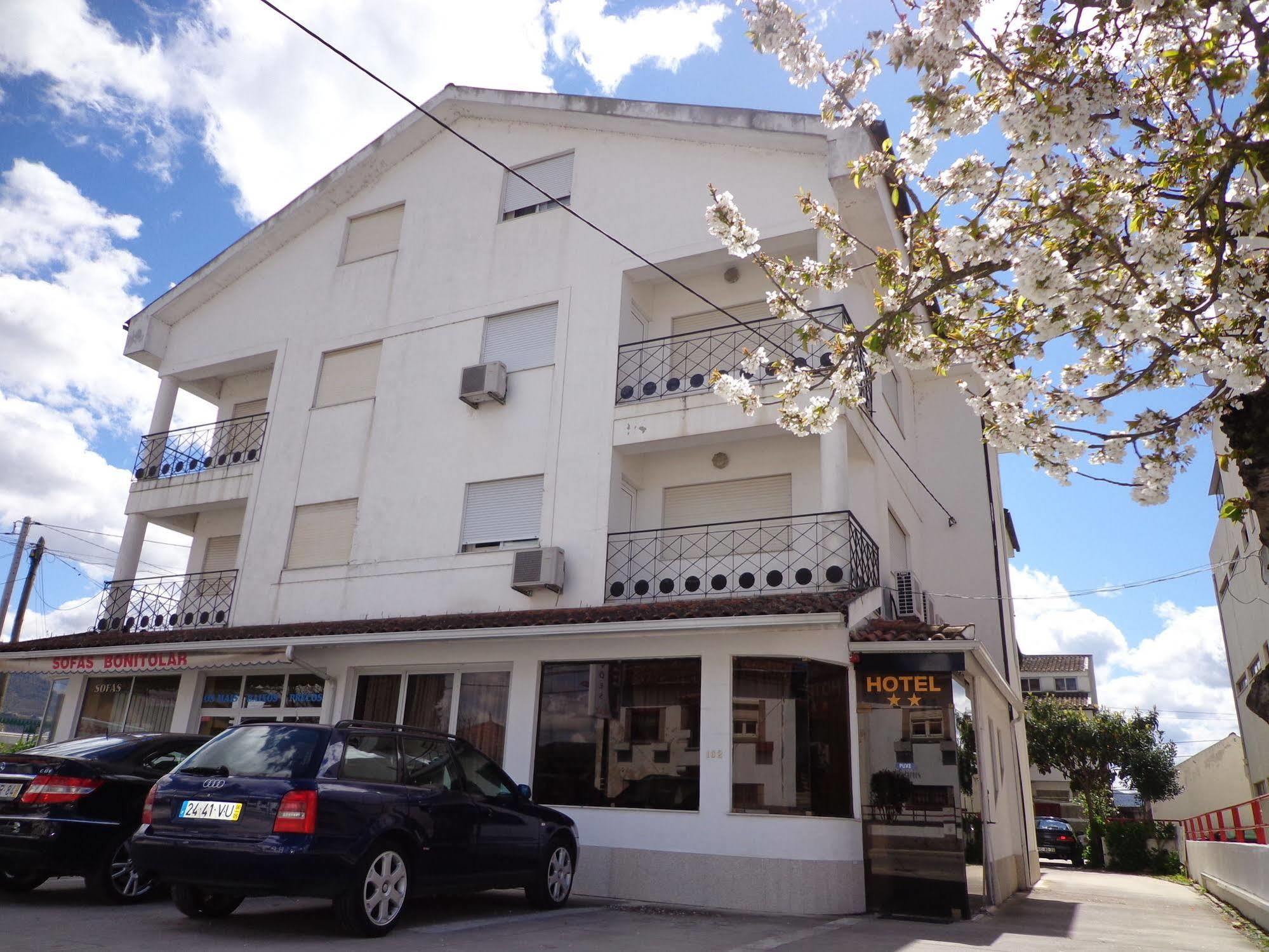 4 Estacoes Hotel 2*